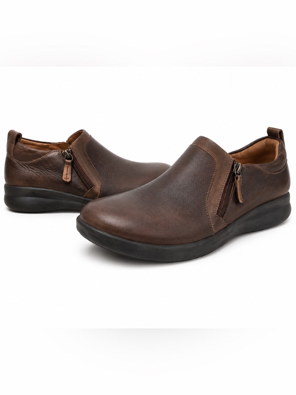 Clarks Women's Un Adorn Zip loafers from the Clarks Unstructured collection